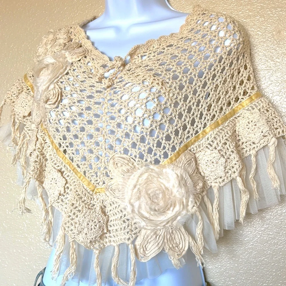 🆕🧶 Boho Floral Crochet Poncho Shawl 97% Cotton NWT